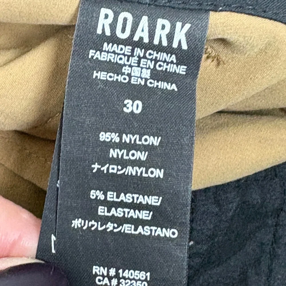 Roark Layover Trail Hybrid Adventure Shorts Khaki Tan Mens 30 Stretch Travel EUC